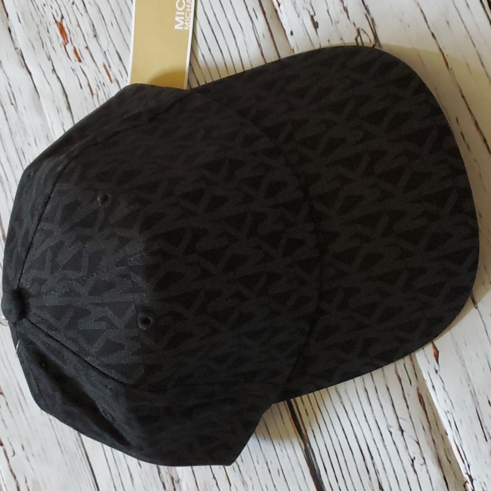 🆕️ MICHAEL KORS WOMEN'S BLACK BASEBALL CAP WITH LOGO 🖤